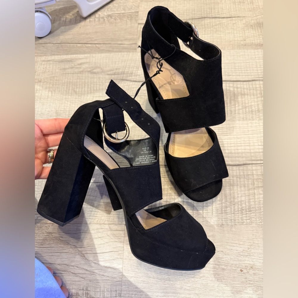 H&M Black Platform Heels with Chunky Block Heel